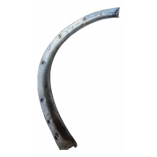 Moldura Paralama Dianteira Esquerdo Chevrolet Corsa 2006