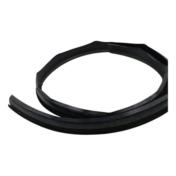 Borracha Carroceria Dianteira Direita Renault Sandero 2012