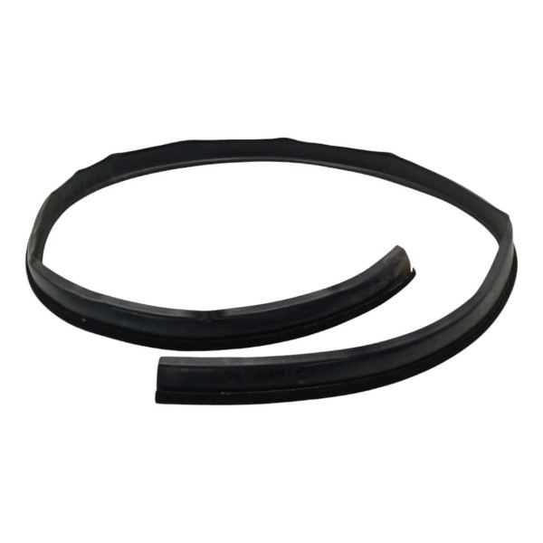 Borracha Carroceria Dianteira Direita Renault Sandero 2012