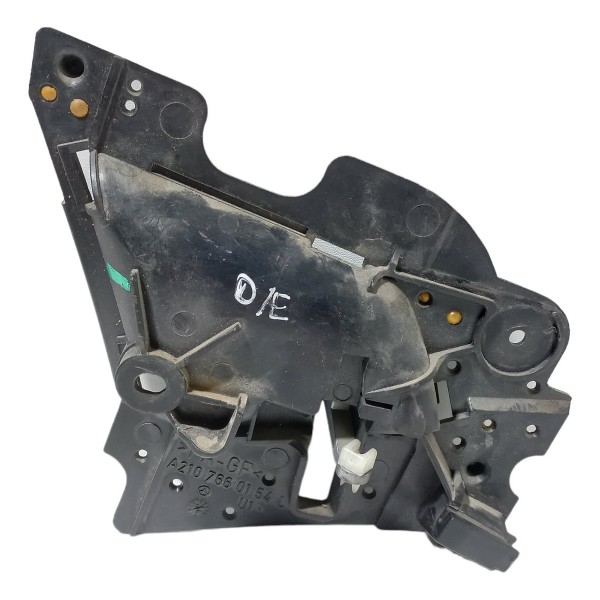 Maçaneta Interna Porta Dianteira Esquerda  Mercedes E320