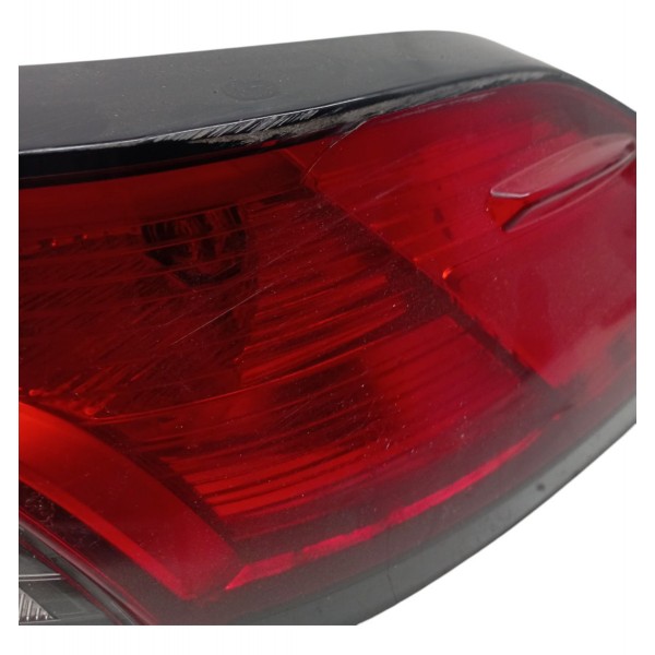 Lanterna Traseira Direita Toyota Corolla Cross 2023 Detalhes Direito/passageiro