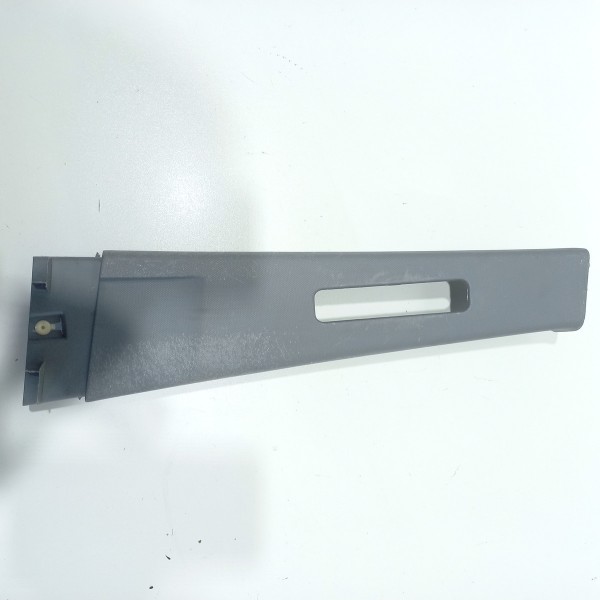 Acabamento Superior Coluna Central Esquerdo Lifan X60 2014 Cinza