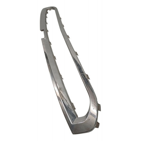 Moldura Grade Dianteira Chevrolet Onix 2015 2016 2017