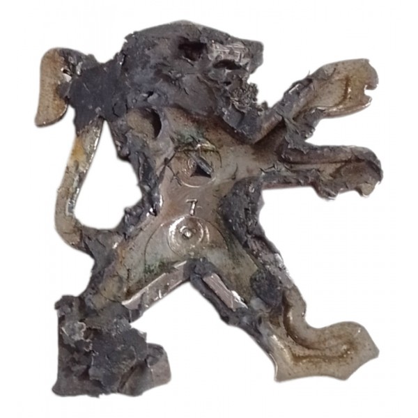 Emblema Peugeot Pequeno  Prata