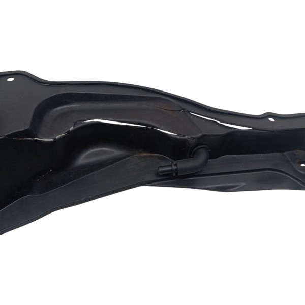 Suporte Defletor Churrasqueira Gm Onix Prisma 2015 Detalhe