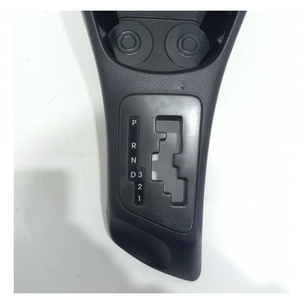 Acabamento Console Central Kia Picanto Automático 2012