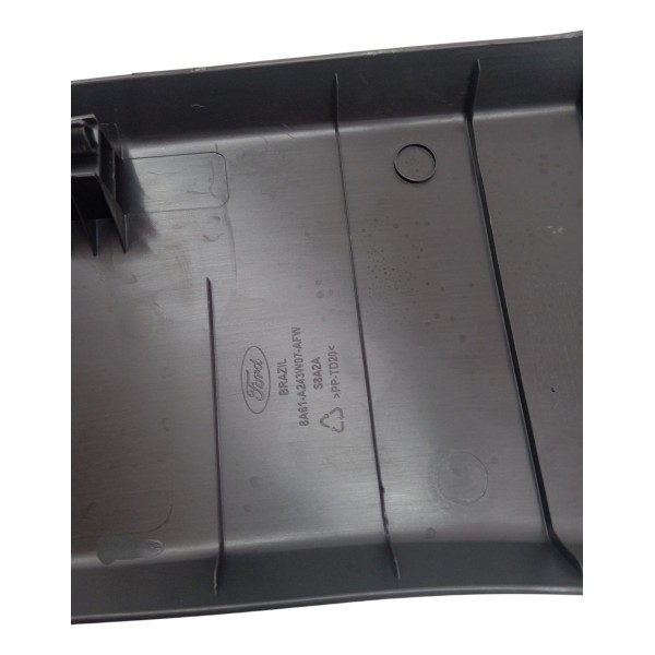 Acabamento Coluna Central Esquerda Ford New Fiesta 2016