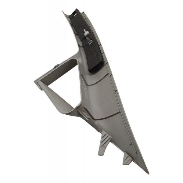 Acabamento Coluna Direita Parabrisa Ford New Fiesta 2016