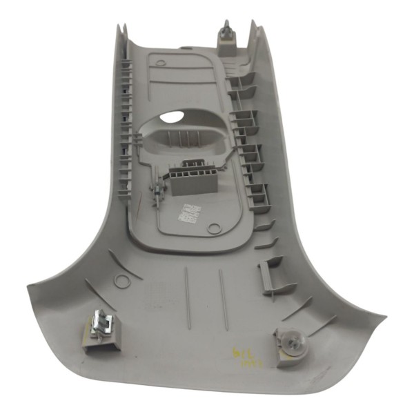 Moldura Superior Coluna Direita Gm Onix Prisma 2014 2015