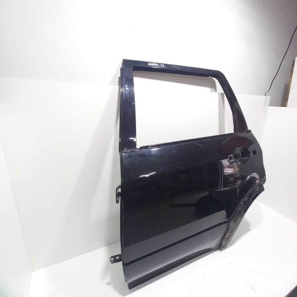 Porta Traseira Esquerda Mitsubishi Airtrek Detalhes Preto Traseira Esquerdo