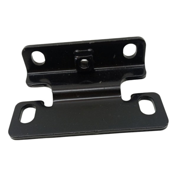 Suporte Gancho Traseiro Direito Volkswagen Saveiro 2020