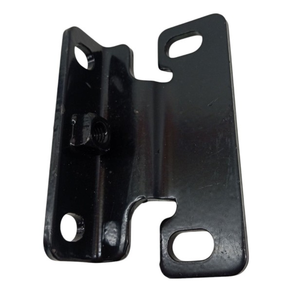 Suporte Gancho Traseiro Direito Volkswagen Saveiro 2020