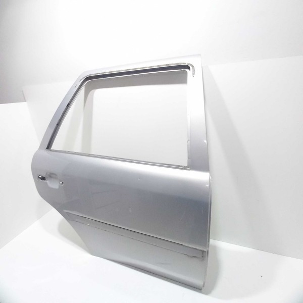 Porta Traseira Direita Volkswagen Gol G4 Detalhes Qq Direito Traseira