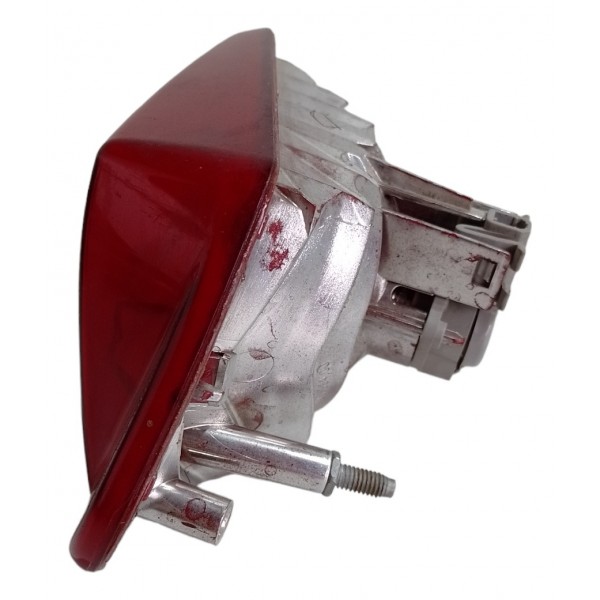 Lanterna Tampa Traseira Lado Direito Fiat Stilo 2010