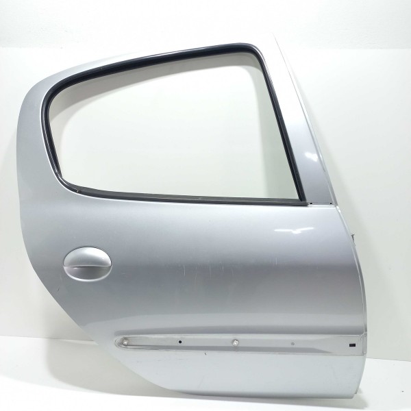 Porta Traseira Direita Peugeot 207 Passion Detalhes Traseira Direito Cinza