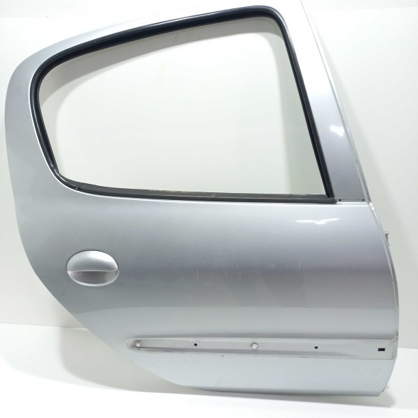 Porta Traseira Direita Peugeot 207 Passion Detalhes Traseira Direito Cinza