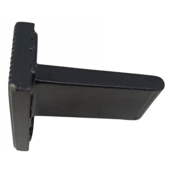 Trava Capota Marítima Dianteira Volkswagen Saveiro 2010 2011