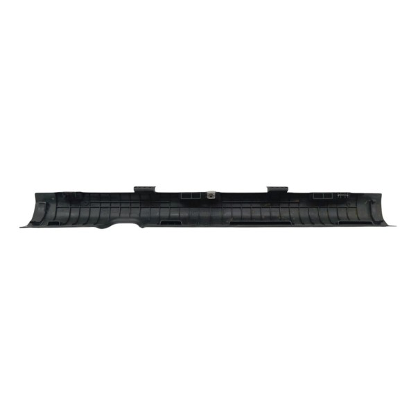 Soleira Porta Dianteira Direita Hyundai Creta 2019 Detalhe Preto