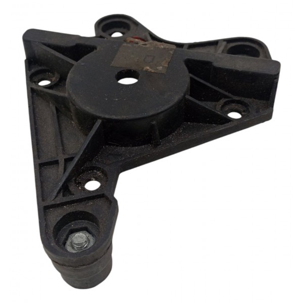 Suporte Roldana Dianteira Direito Fiat Palio Strada 2010