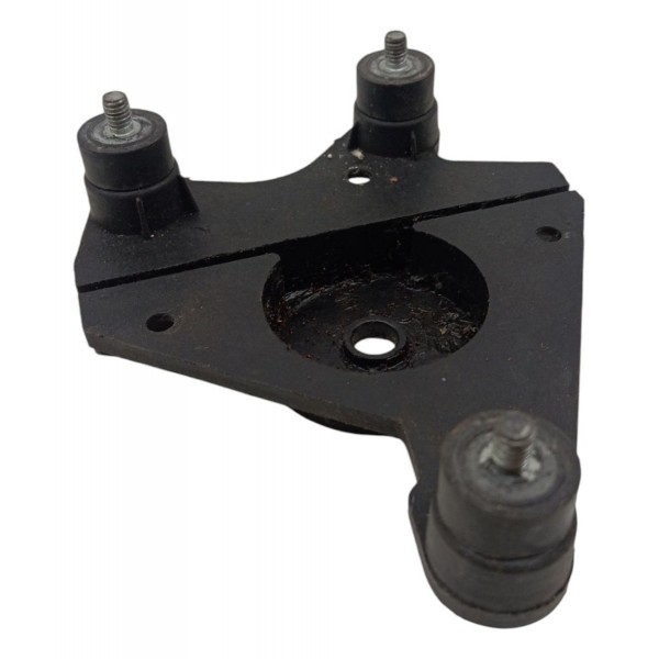 Suporte Roldana Dianteira Direito Fiat Palio Strada 2010