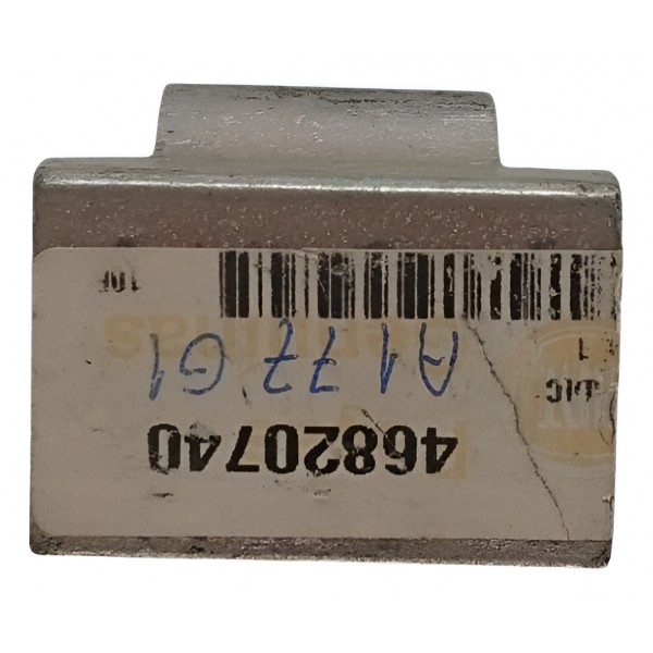 Dobradiça Dianteira Inferior Fiat Palio Siena Strada