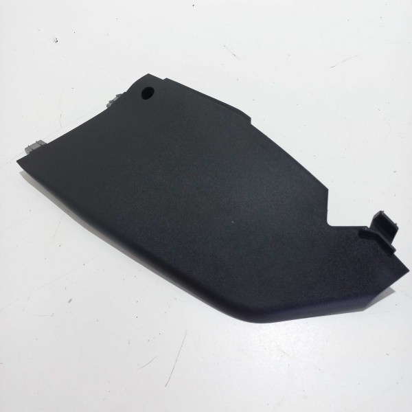 Acabamento Lateral Direito Do Console Peugeot 208 2014