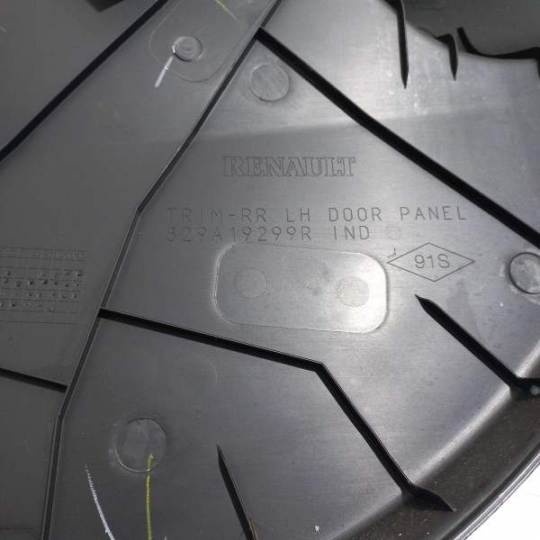 Forro Porta Traseira Esquerda Renault Kwid 2020 Preto