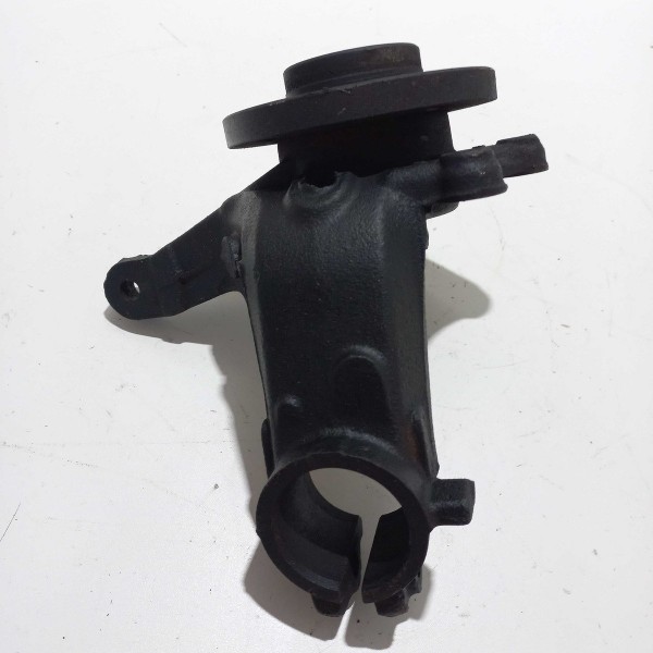 Montante Dianteiro Esquerdo  Citroen Xsara Picasso