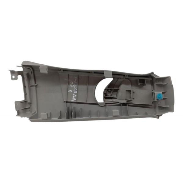 Acabamento Coluna Esquerda Toyota Corolla 2013 2014 2015