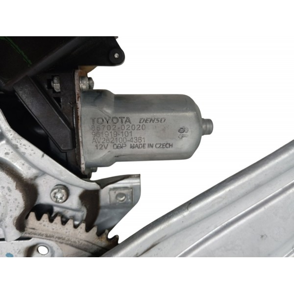 Maquina Vidro Traseira Direito Toyota Corolla 2013 2014