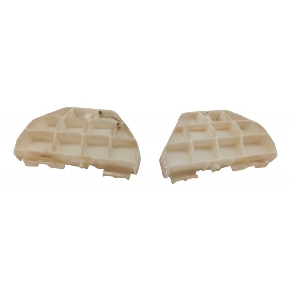 Suporte Guia Parachoque Traseiro Toyota Corolla 2013 2014