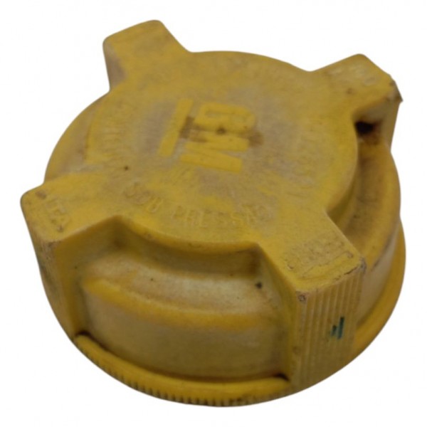 Tampa Radiador Chevrolet Celta 2002 2003 2004