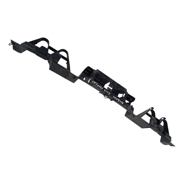 Guia Central Parachoque Traseiro Renault Megane 2008 2009 10