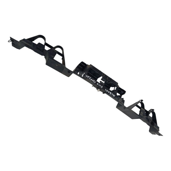 Guia Central Parachoque Traseiro Renault Megane 2008 2009 10