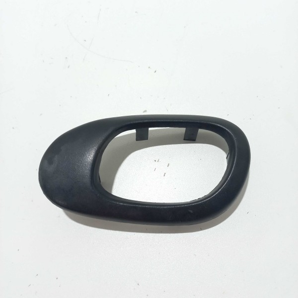 Moldura Maçaneta Interna Dianteiro Direito Peugeot 207 Preto Dianteira