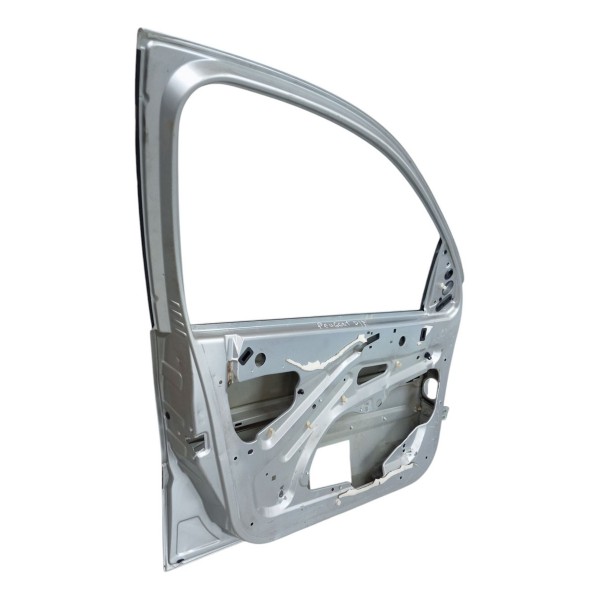 Porta Dianteira Esquerda Peugeot 206 2004 2005 2006 Esquerdo Prateado Dianteira