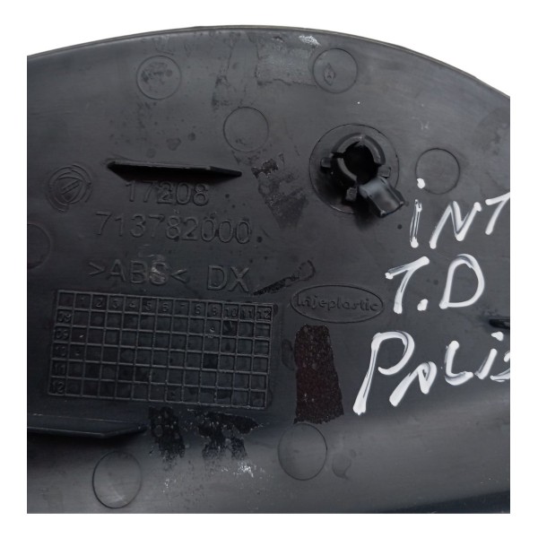 Acabamento Interno Traseiro Direito Fiat Palio 2011 2012