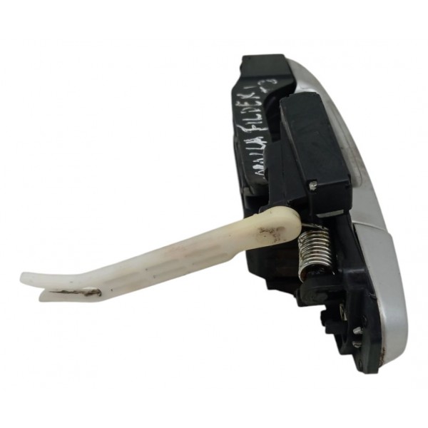 Maçaneta Externa Traseira Direita Toyota Fielder 2006