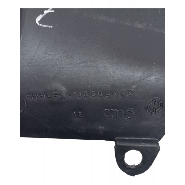 Moldura Superior Traseira Esquerda Fiat Palio 1.6 2014 2015