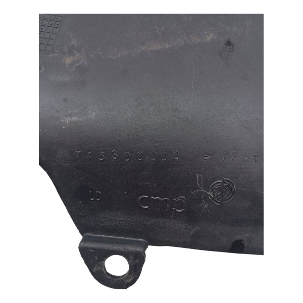 Moldura Superior Traseira Direita Fiat Palio 1.6 2014 2015