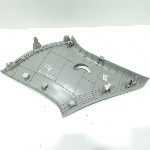 Moldura Coluna Traseira Esquerda Kia Picanto 2010 2011 2012