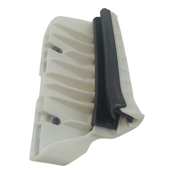 Guia Vidro Canaleta Traseira Direito Citroen C3  2017 2018