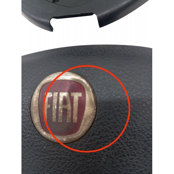 Tampa Buzina Volante Fiat Palio 1.6 2014 2015 Detalhe