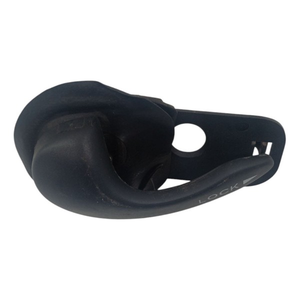 Maçaneta Interna Esquerda Fiat Palio Siena 1.6 2014 2015 Preto Traseira