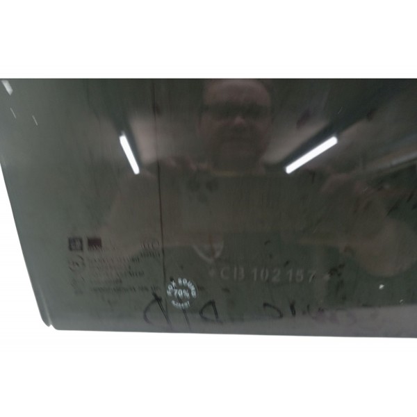 Vidro Dianteiro Direito Chevrolet Sonic 2011 2012