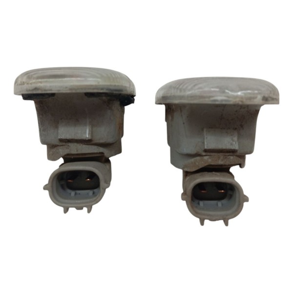 Par Pisca Paralamas Toyota Fielder 2006 2007