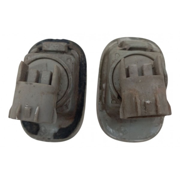 Par Pisca Paralamas Toyota Fielder 2006 2007