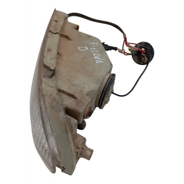 Farol Milha Direito Toyota Corolla Fielder 2006 2007