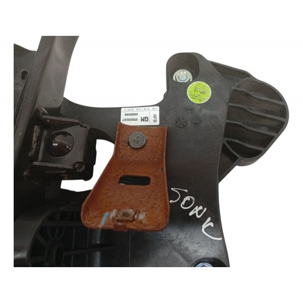 Suporte Pedaleira Chevrolet Sonic 2012 2013