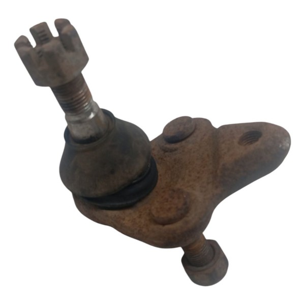 Pivô Bandeja Suspensão Dianteira Direita Toyota Fielder 2006